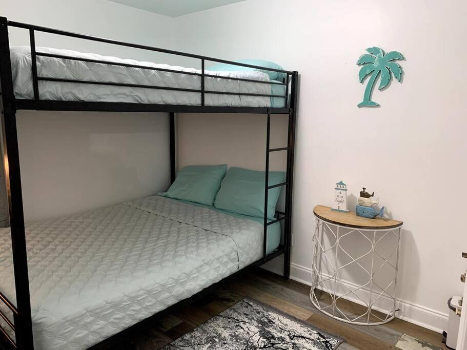Fullyrenovated 1 Min Walk2 Beach.5Min To Peir Park Panama City Beach Exterior photo