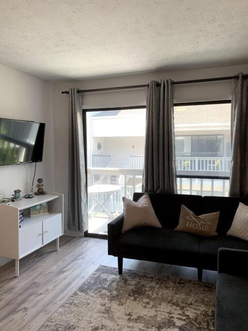 Fullyrenovated 1 Min Walk2 Beach.5Min To Peir Park Panama City Beach Exterior photo