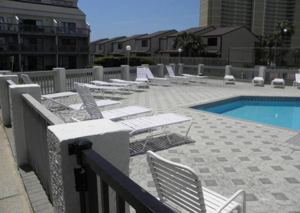 Fullyrenovated 1 Min Walk2 Beach.5Min To Peir Park Panama City Beach Exterior photo